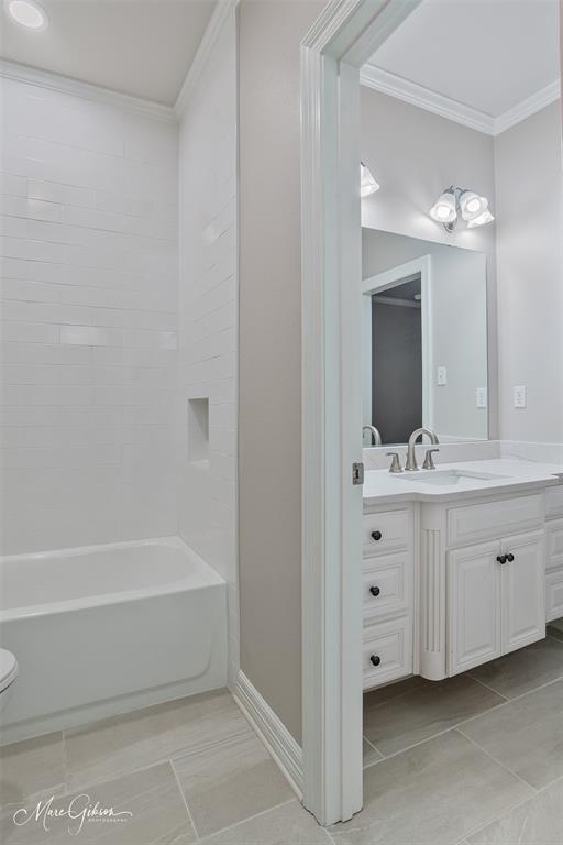528 Hunters Run Property Photo 23