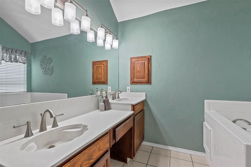 1936 Rose Court Property Photo 13