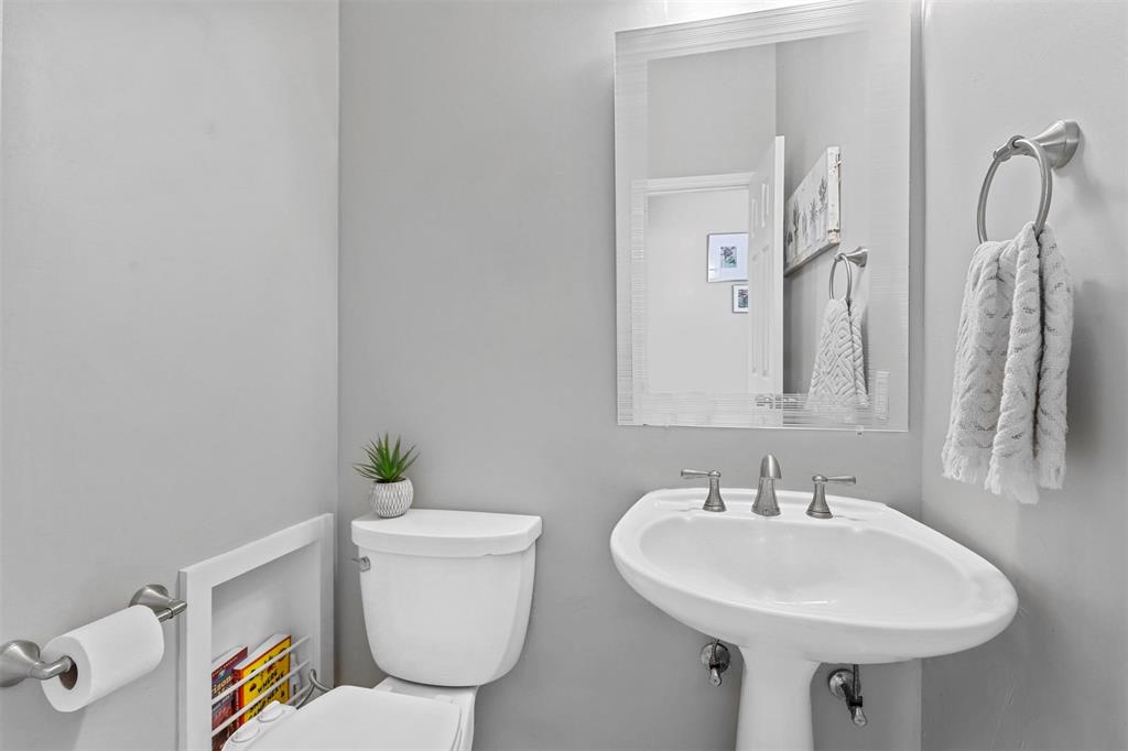 1936 Rose Court Property Photo 14