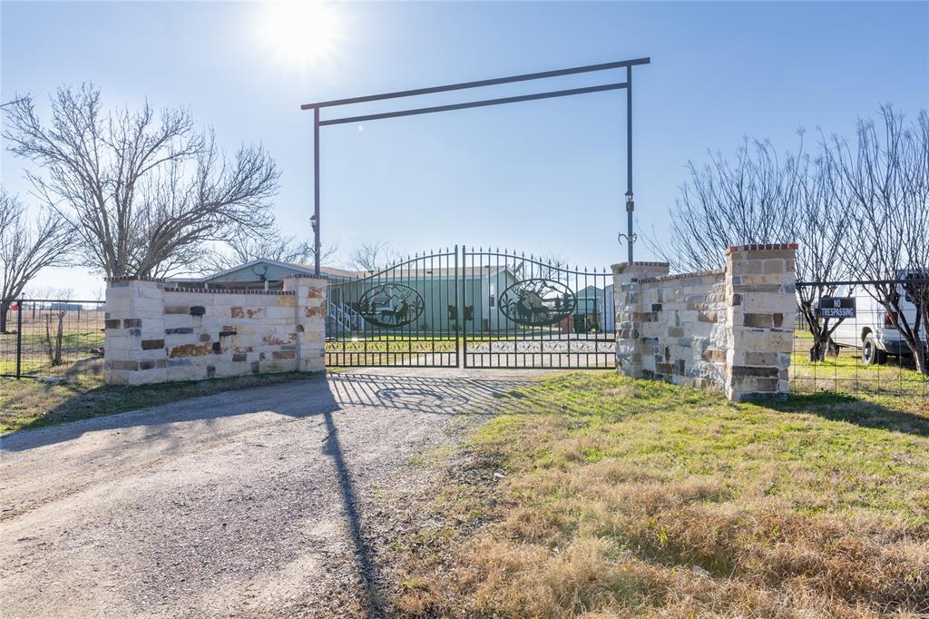 A0609 Real Estate Listings Main Image