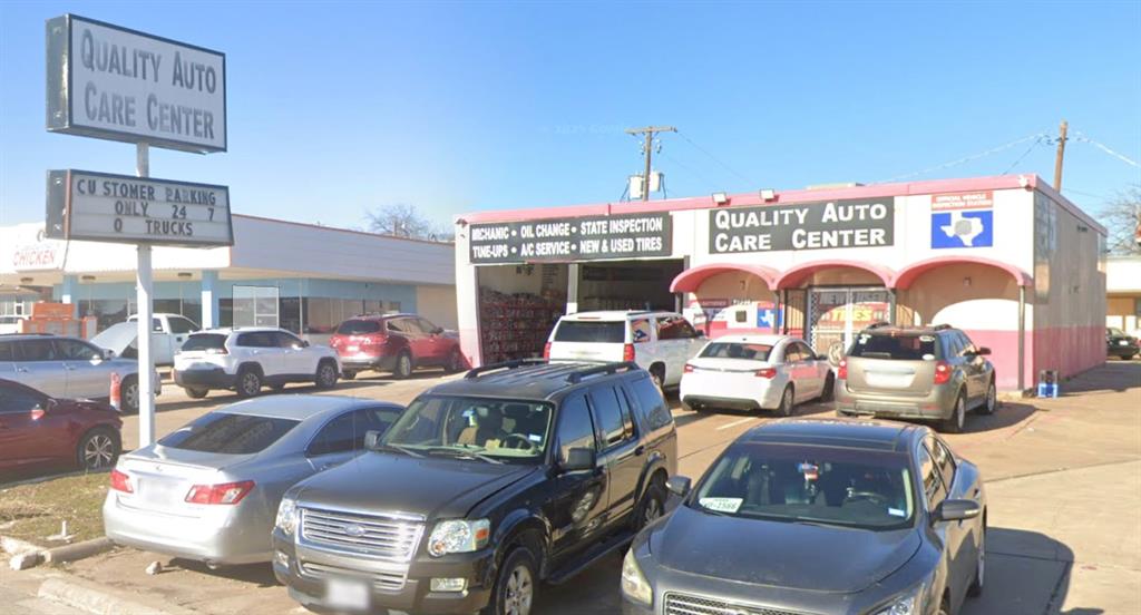1721 Everman Parkway Property Photo