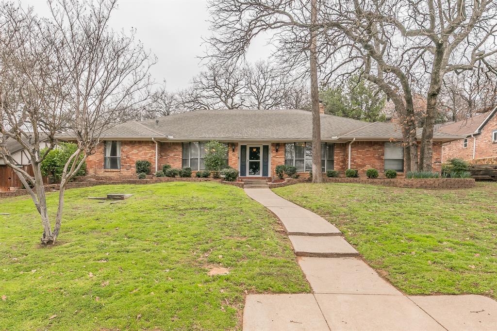 2715 Lincoln Drive Property Photo