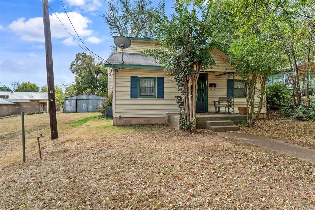 319 Granville Property Photo