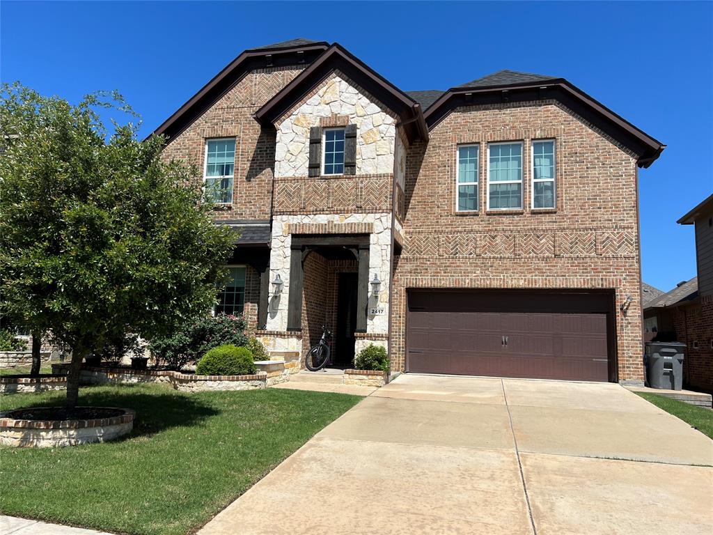 2417 Twin Oaks Drive Property Photo