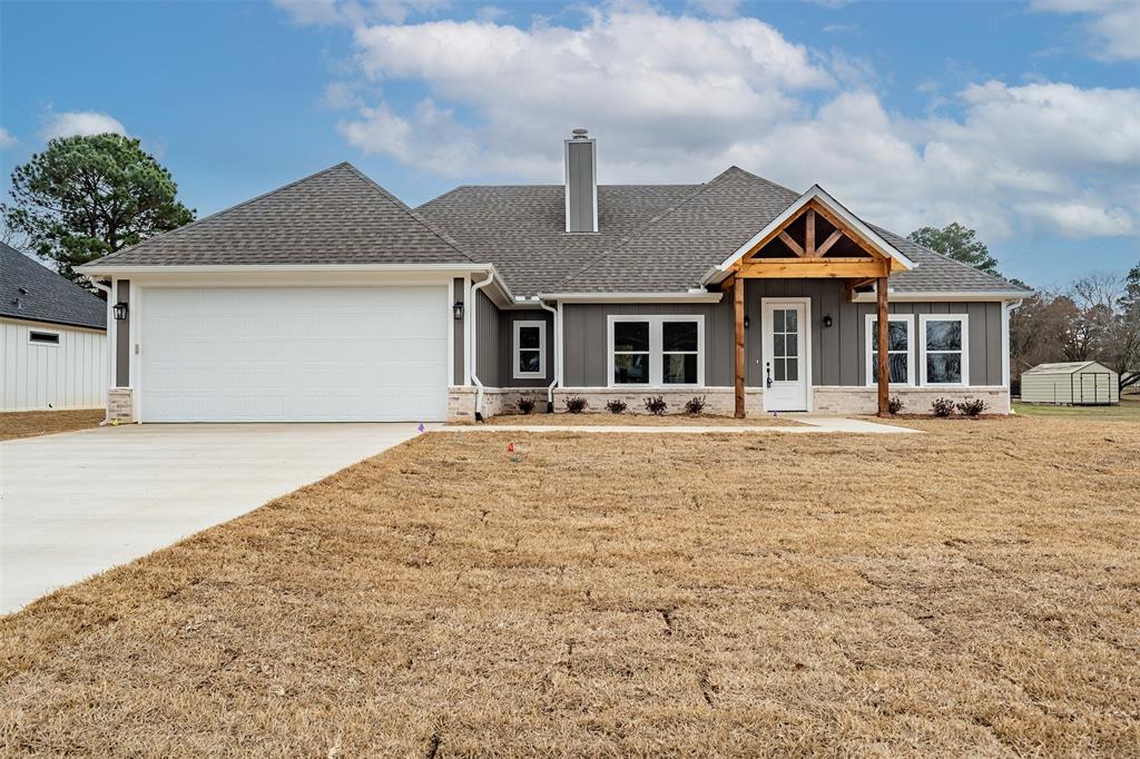 17943 W Lakeview Property Photo