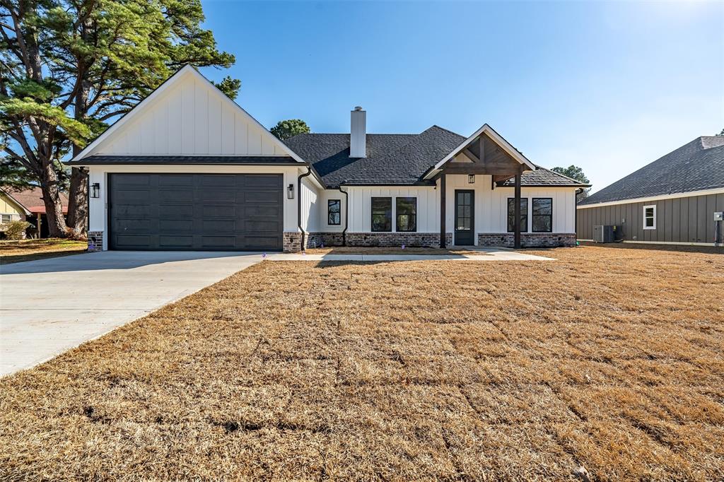 17931 W Lakeview Property Photo