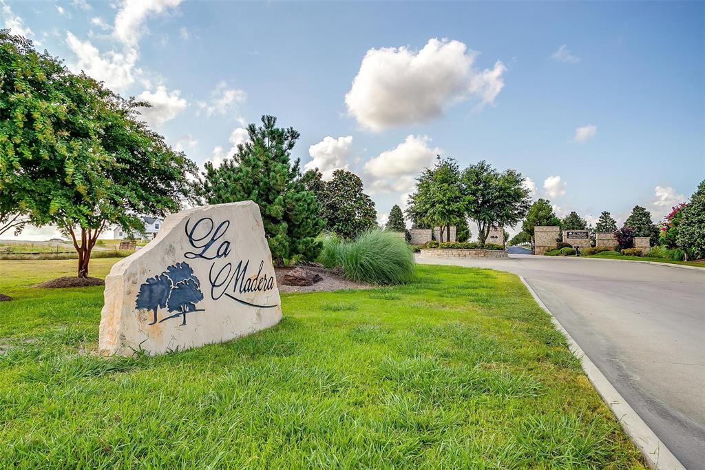 965 San Jacinto Property Photo
