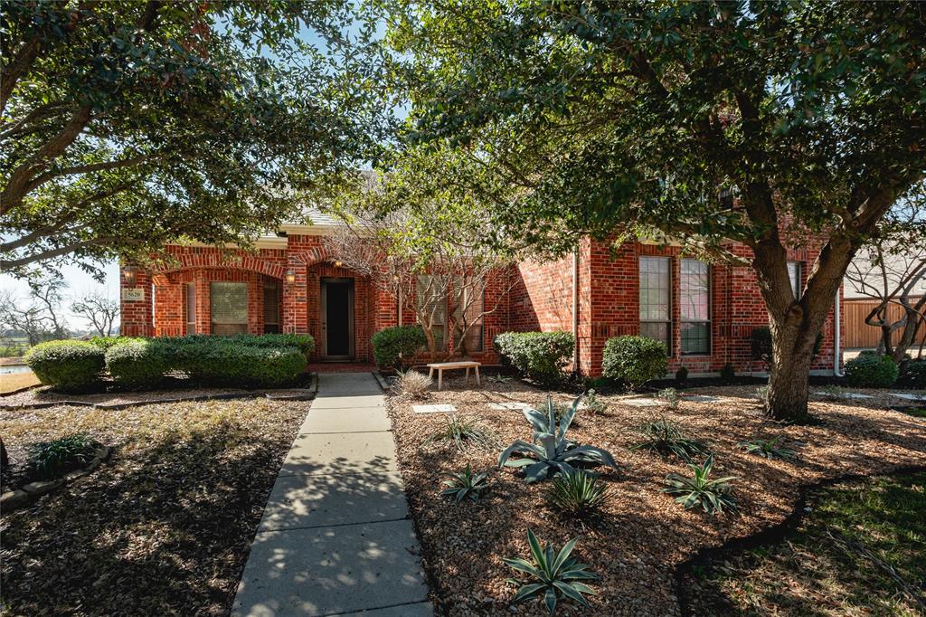5620 Creek Crossing Lane Property Photo