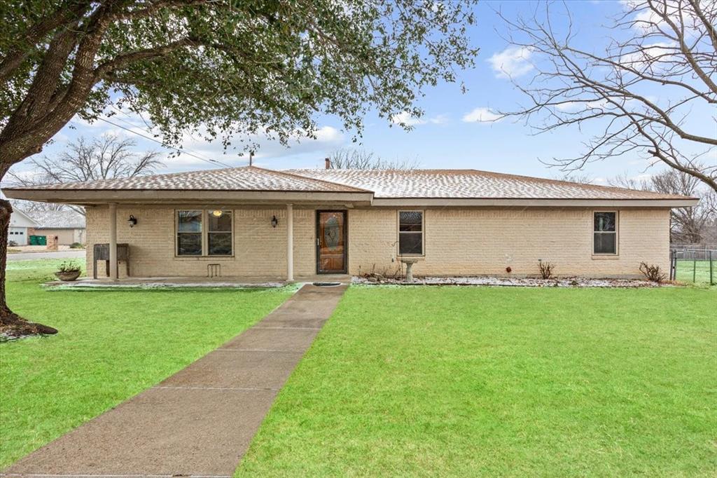 610 Meadowlark Street Property Photo