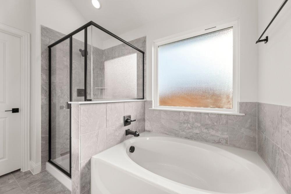 231 Ivory Brook Cove Drive Property Photo 23