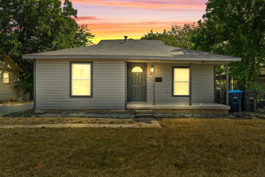 5917 Houghton Avenue Property Photo