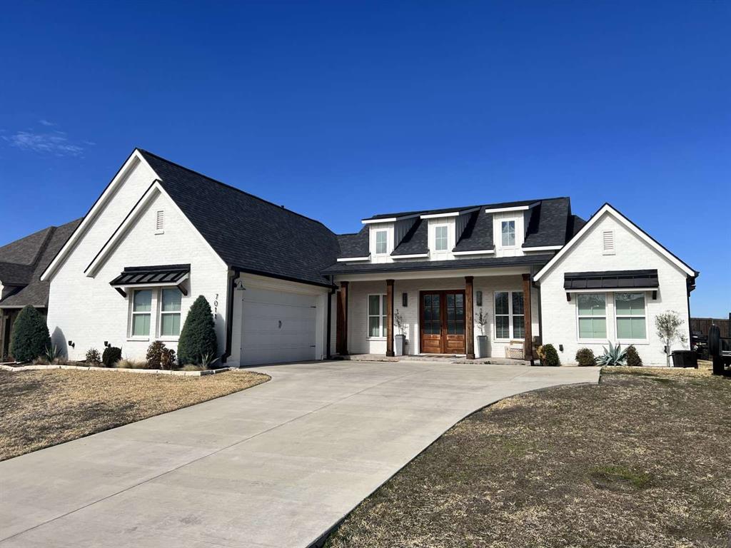 7011 Ermine Circle Property Photo