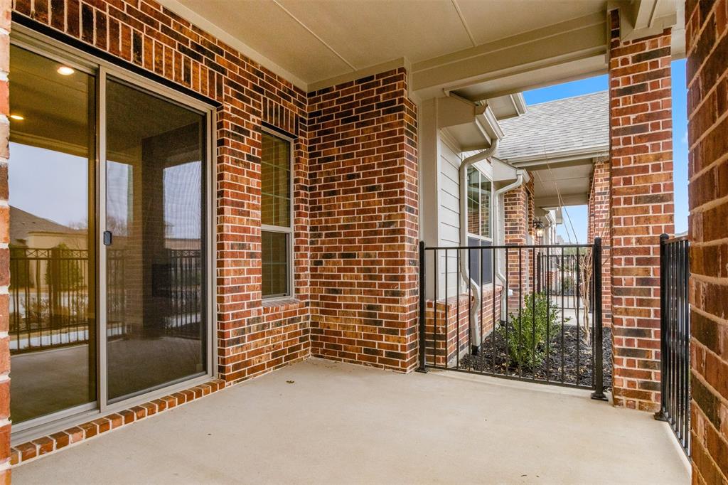 7245 Sauvignon Way Property Photo 3