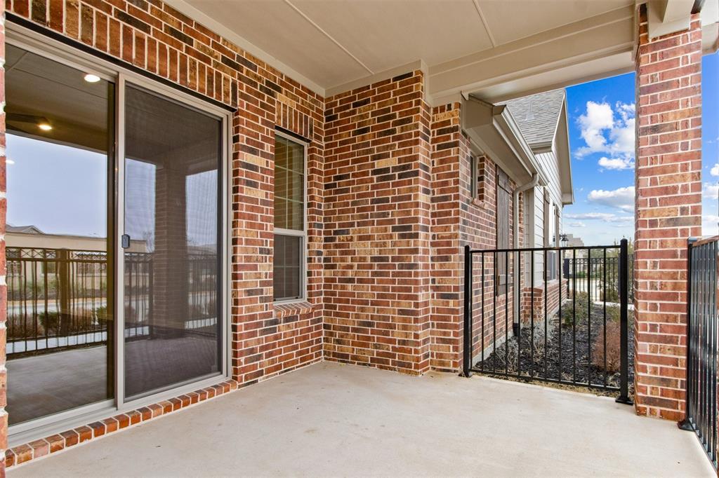 7247 Sauvignon Way Property Photo 3