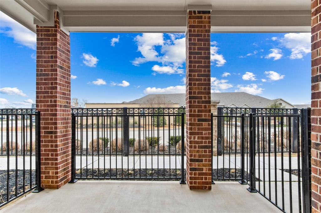 7247 Sauvignon Way Property Photo 4