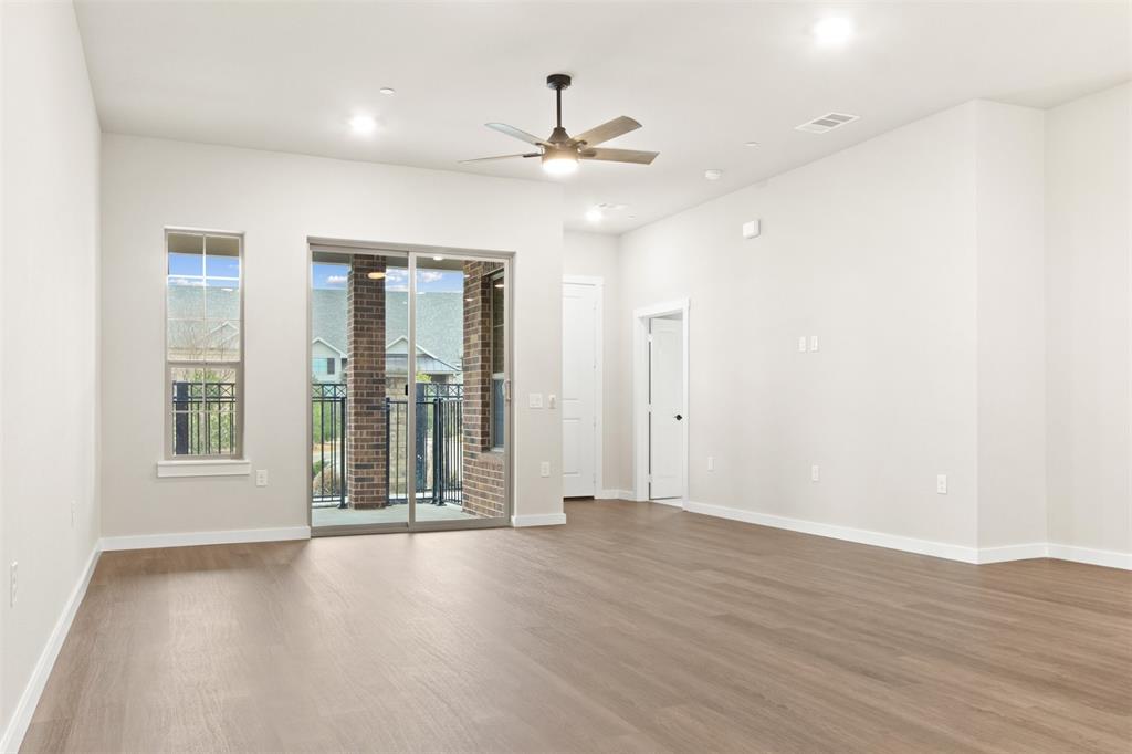 7247 Sauvignon Way Property Photo 7