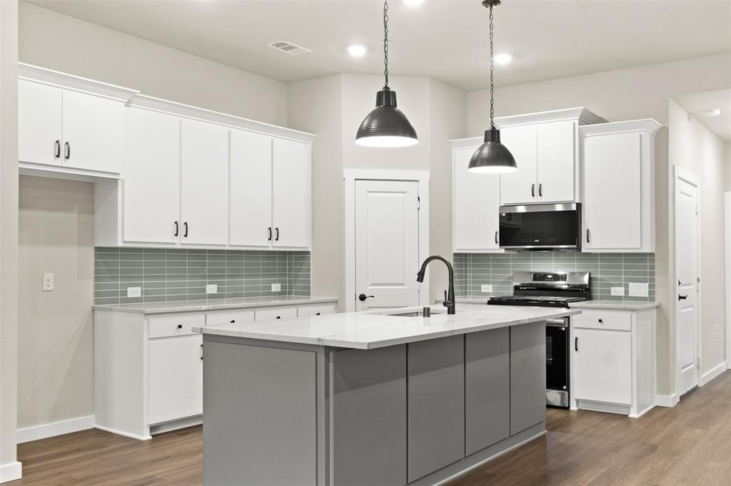 7247 Sauvignon Way Property Photo 11