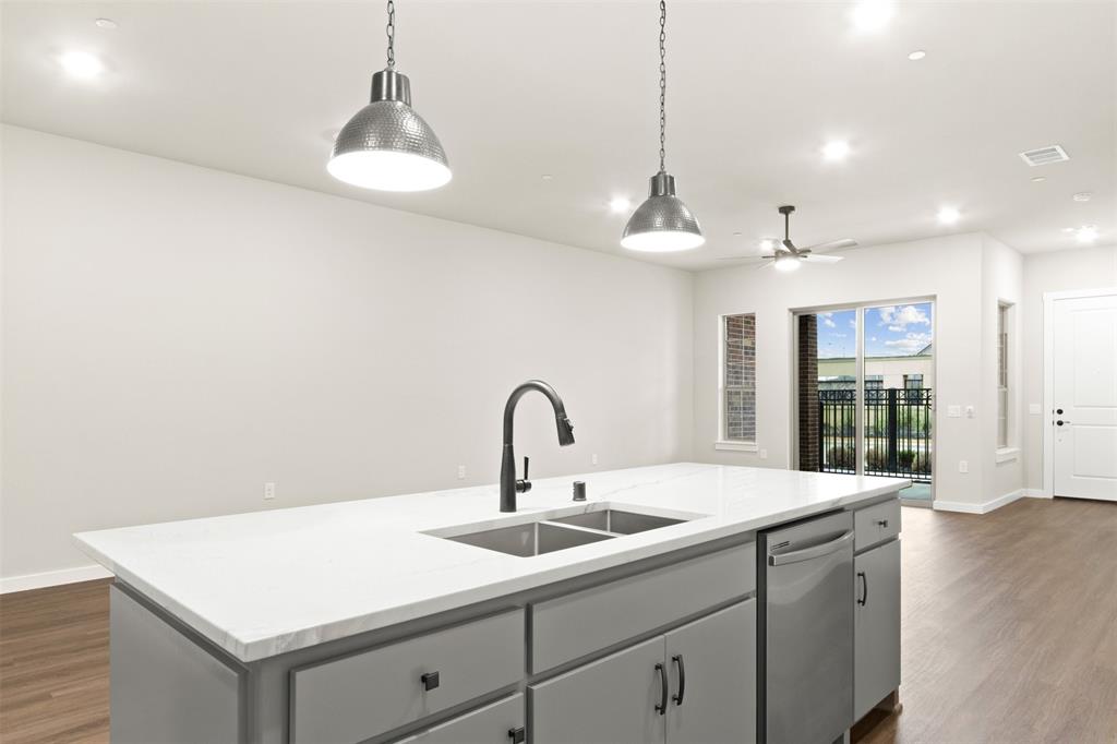 7247 Sauvignon Way Property Photo 13