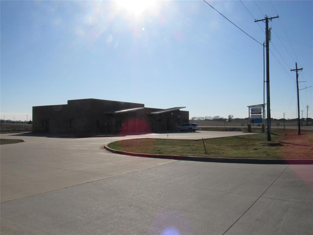 595 W Fm 120 Property Photo 3