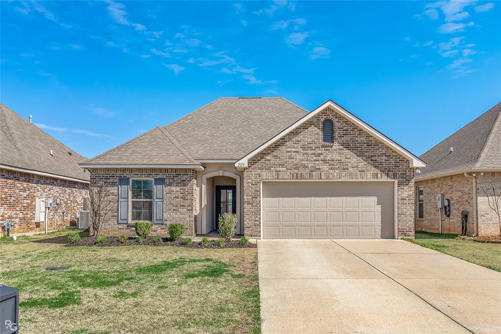 2119 Kayden Jay Drive Property Photo 1