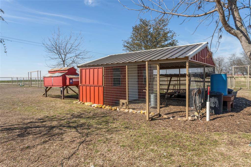 510 County Road 247 Property Photo 32