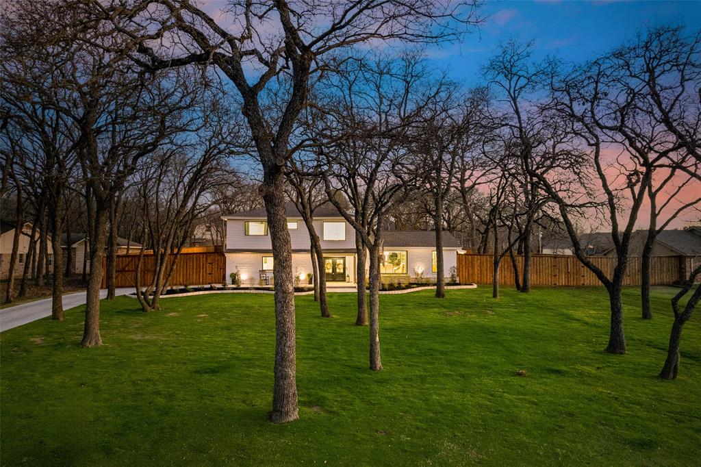 920 Simmons Drive Property Photo