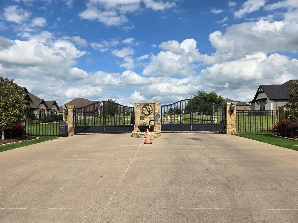 8500 Cobble Stone Property Photo