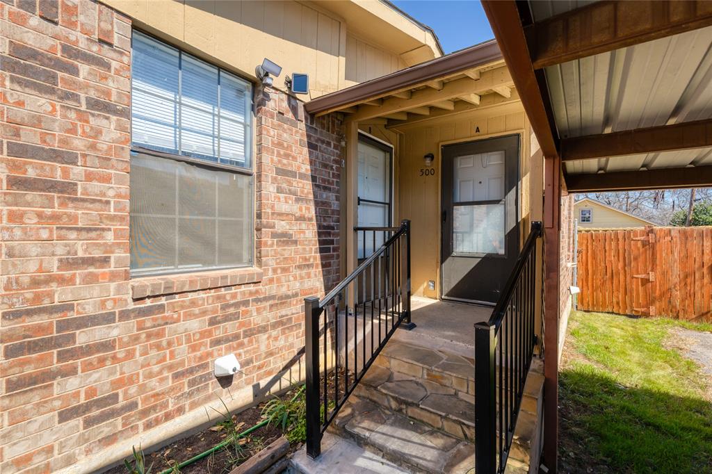500 Byron Street Property Photo