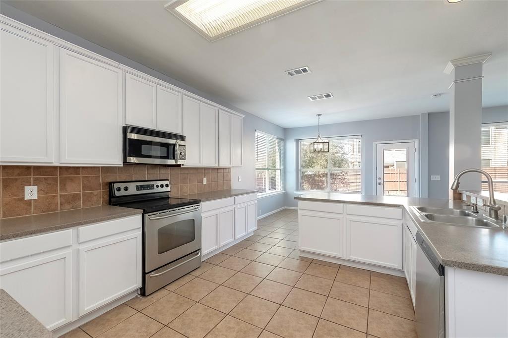 4501 Butterfly Way Property Photo 23