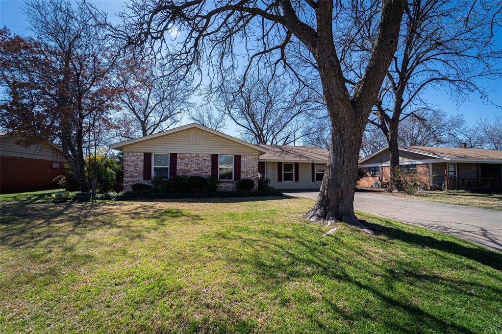 3813 Concord Drive Property Photo