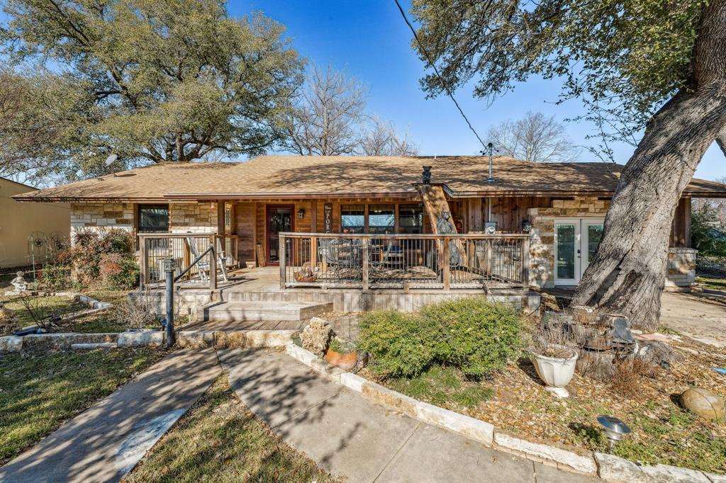 604 Sw Barnard Street Property Photo