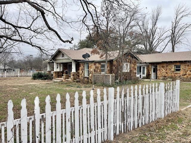 200 N West Street Property Photo