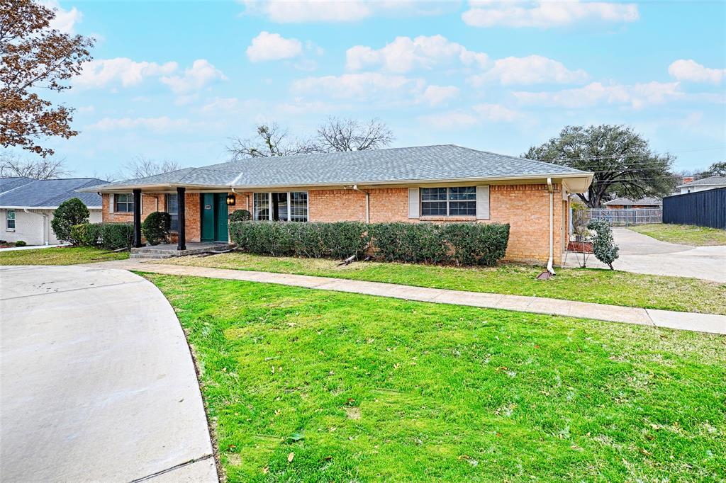 10907 Marsh Lane Property Photo