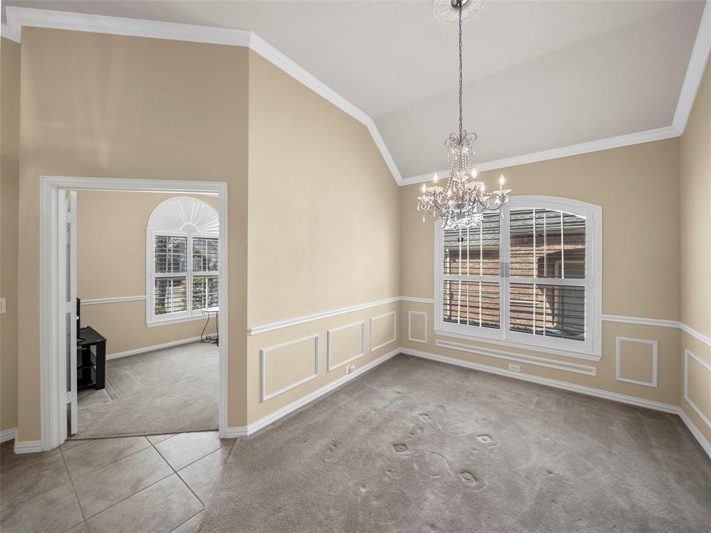 923 Sycamore Court Property Photo 3