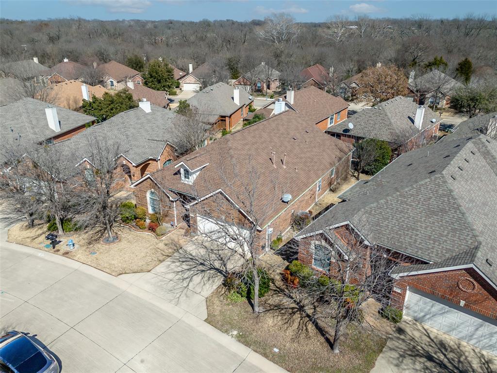 923 Sycamore Court Property Photo 30