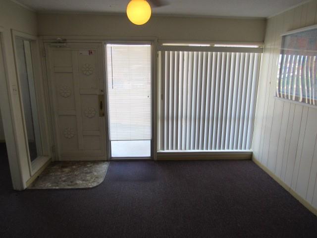 2408 Coggin Avenue Property Photo 18