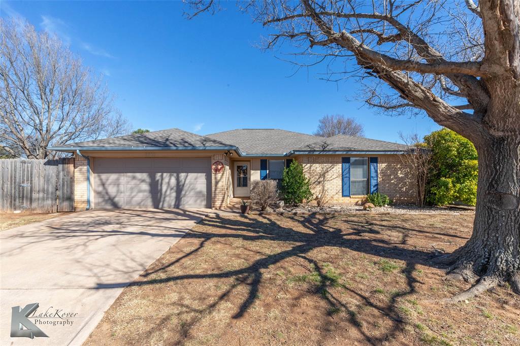 2717 Melissa Lane Property Photo