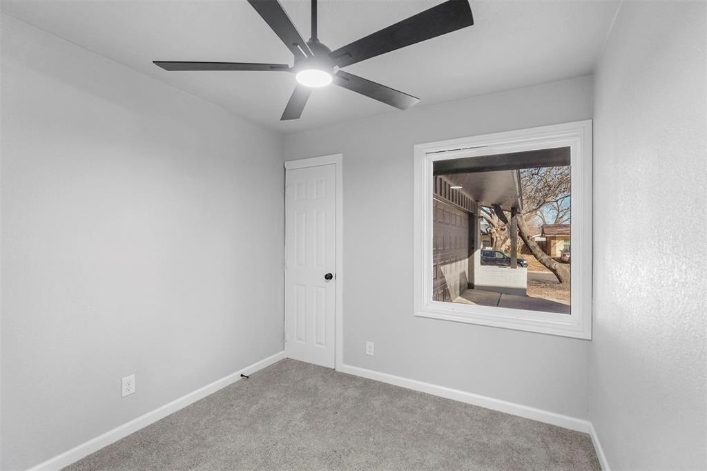 2409 Scotswood Drive Property Photo 11