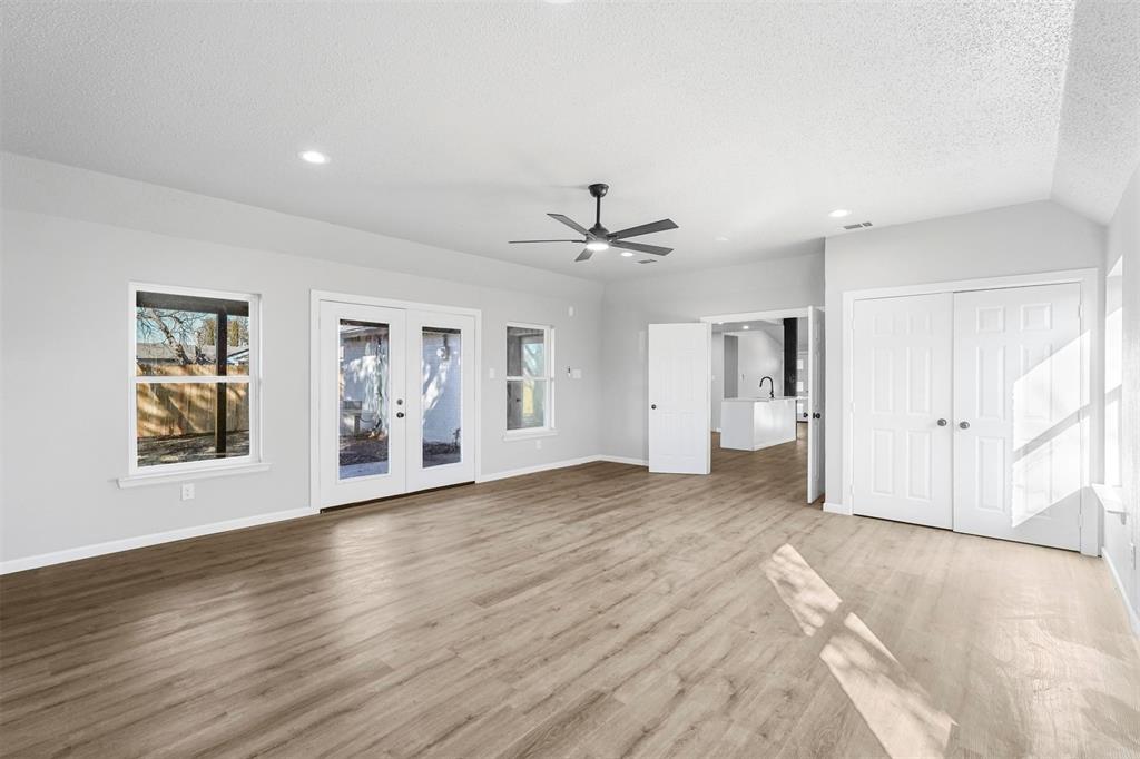 2409 Scotswood Drive Property Photo 13