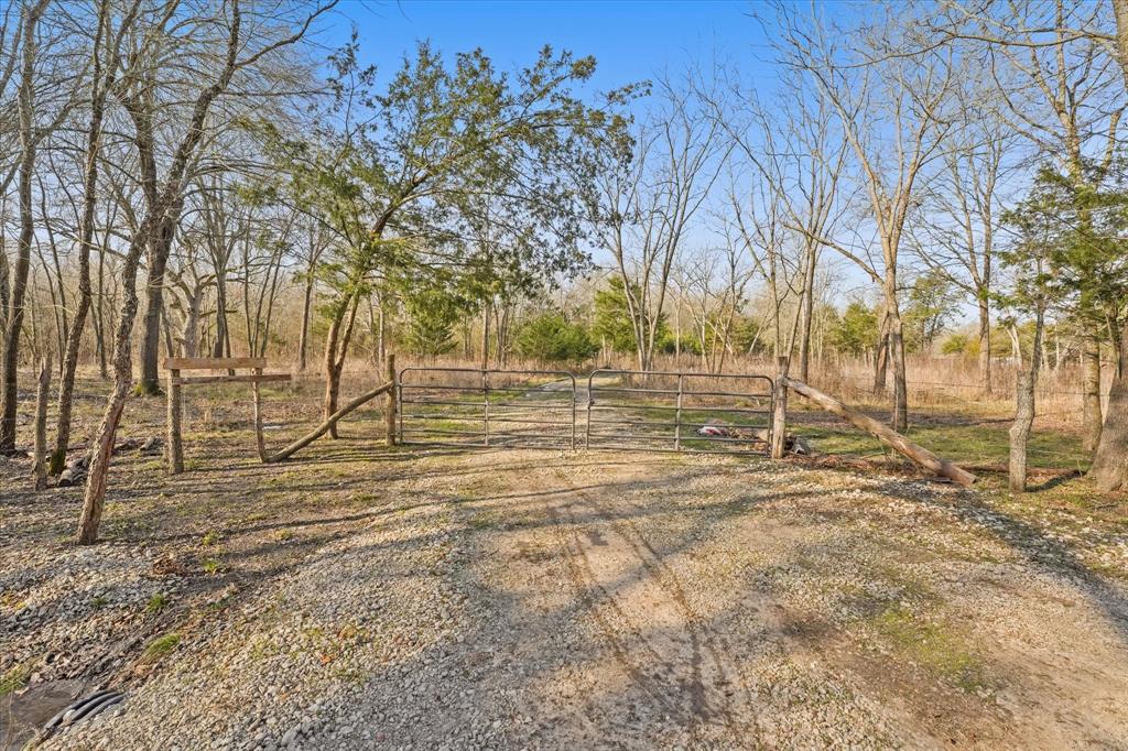 3402 County Road 1160 Property Photo