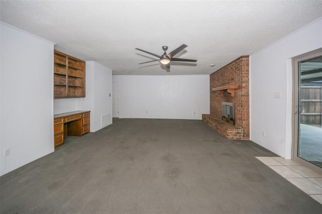 1916 Maxwell Drive Property Photo 7