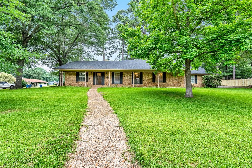 198 Pettit Property Photo