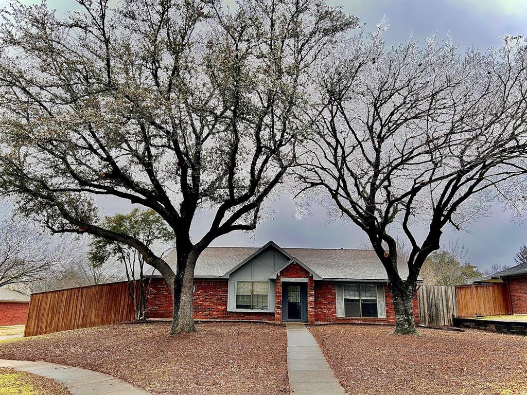 7305 Augusta Circle Property Photo