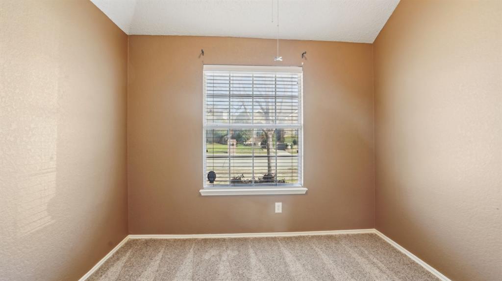 1528 Broadmoor Drive Property Photo 17