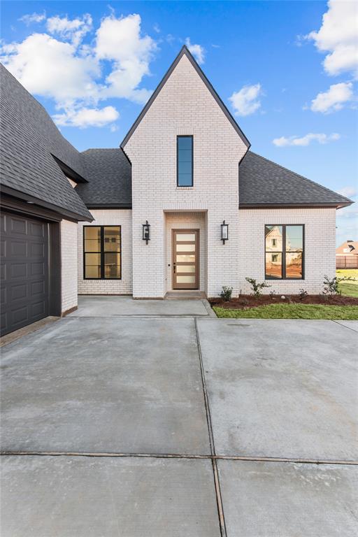 604 Danube Property Photo 4