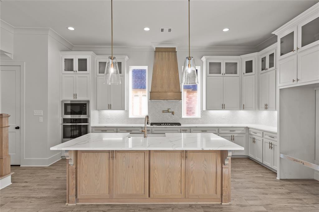 604 Danube Property Photo 14