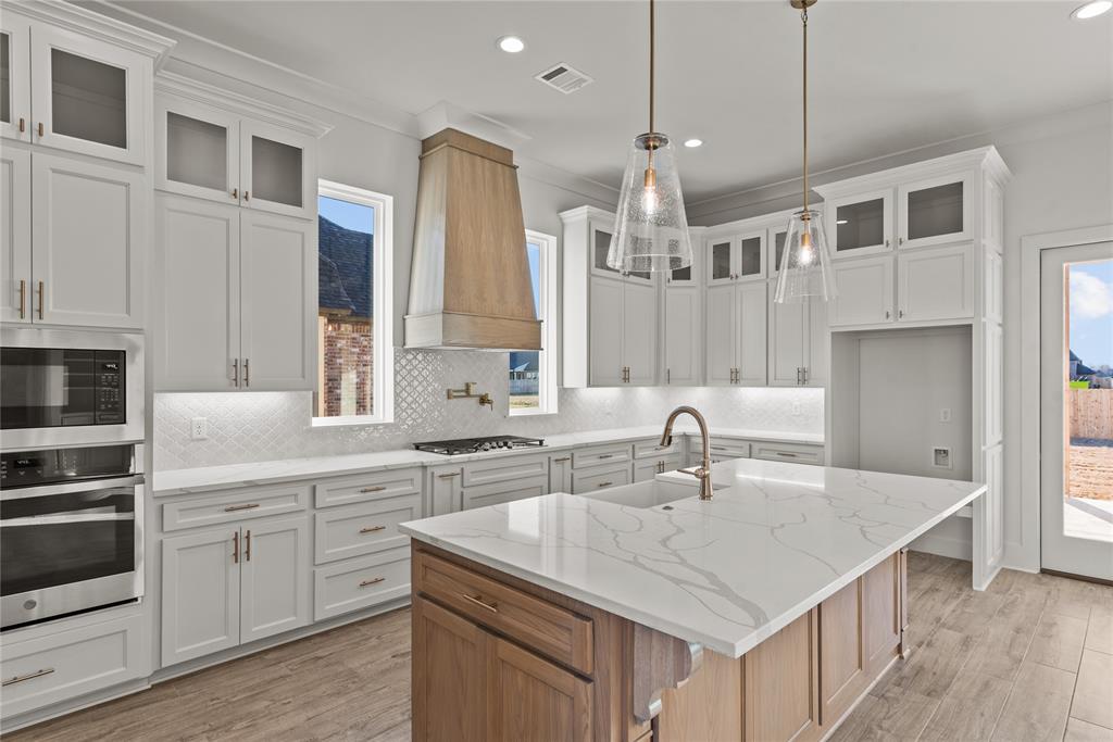 604 Danube Property Photo 15