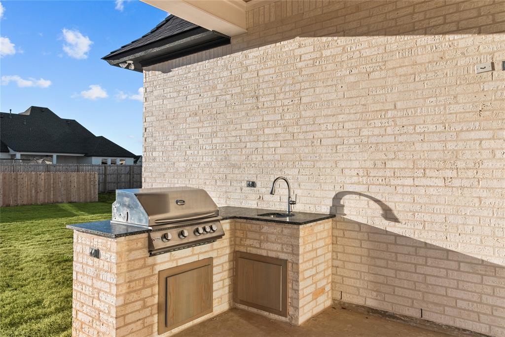 604 Danube Property Photo 31