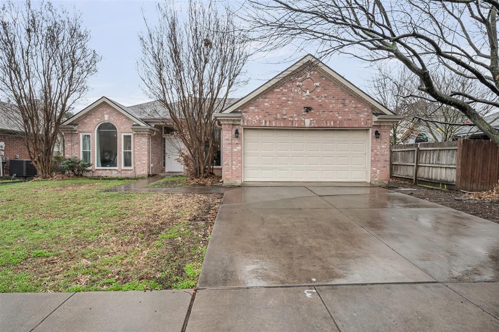 704 Engleside Drive Property Photo