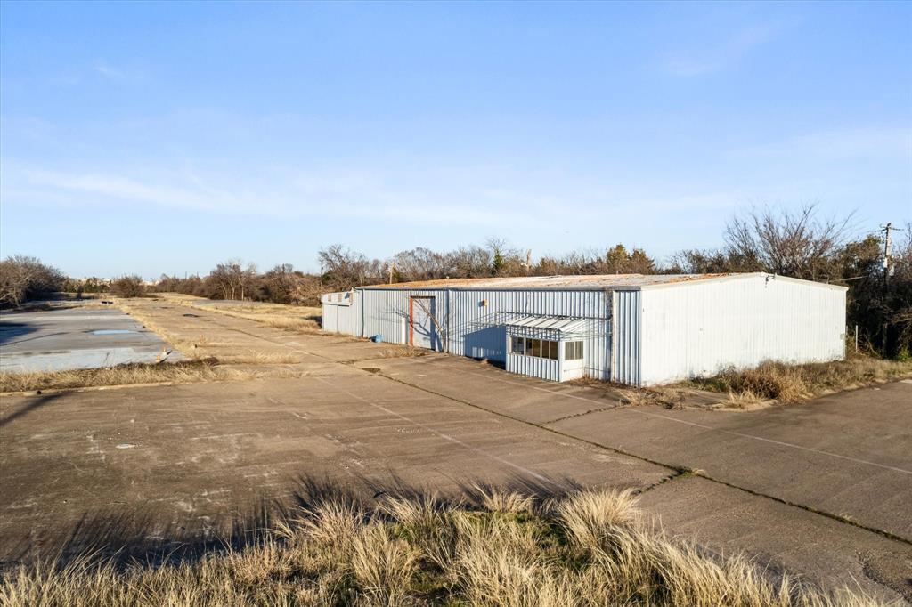 1502 Highway 157 Property Photo 13